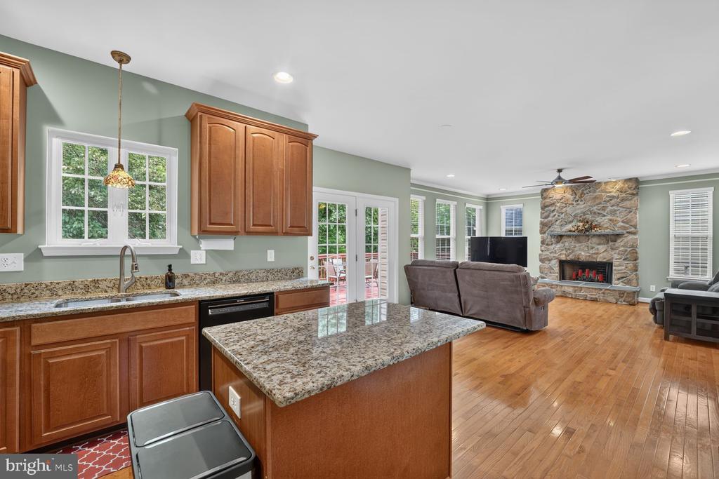 9957 GUILFORD ROAD