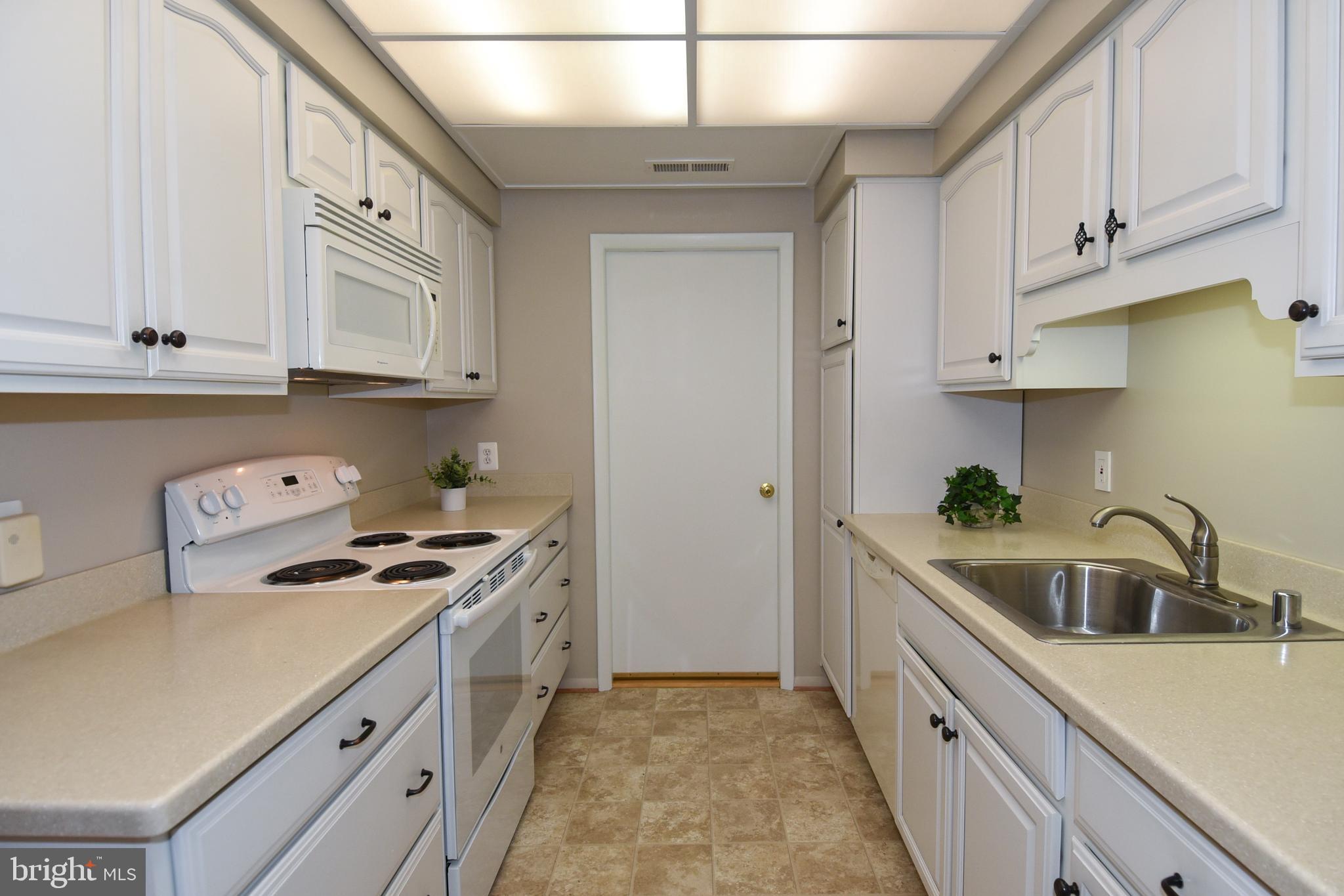 3603 Liverpool Place Unit: 17-A
