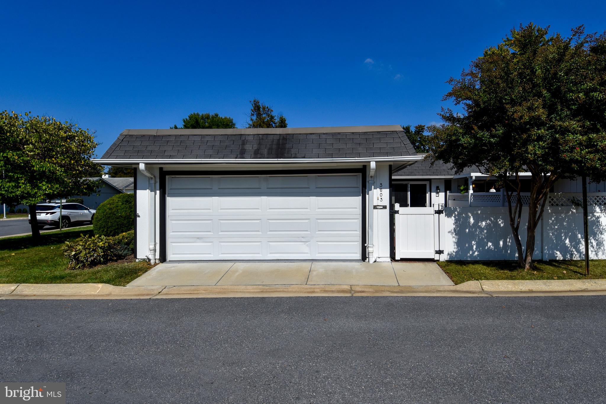 3603 Liverpool Place Unit: 17-A