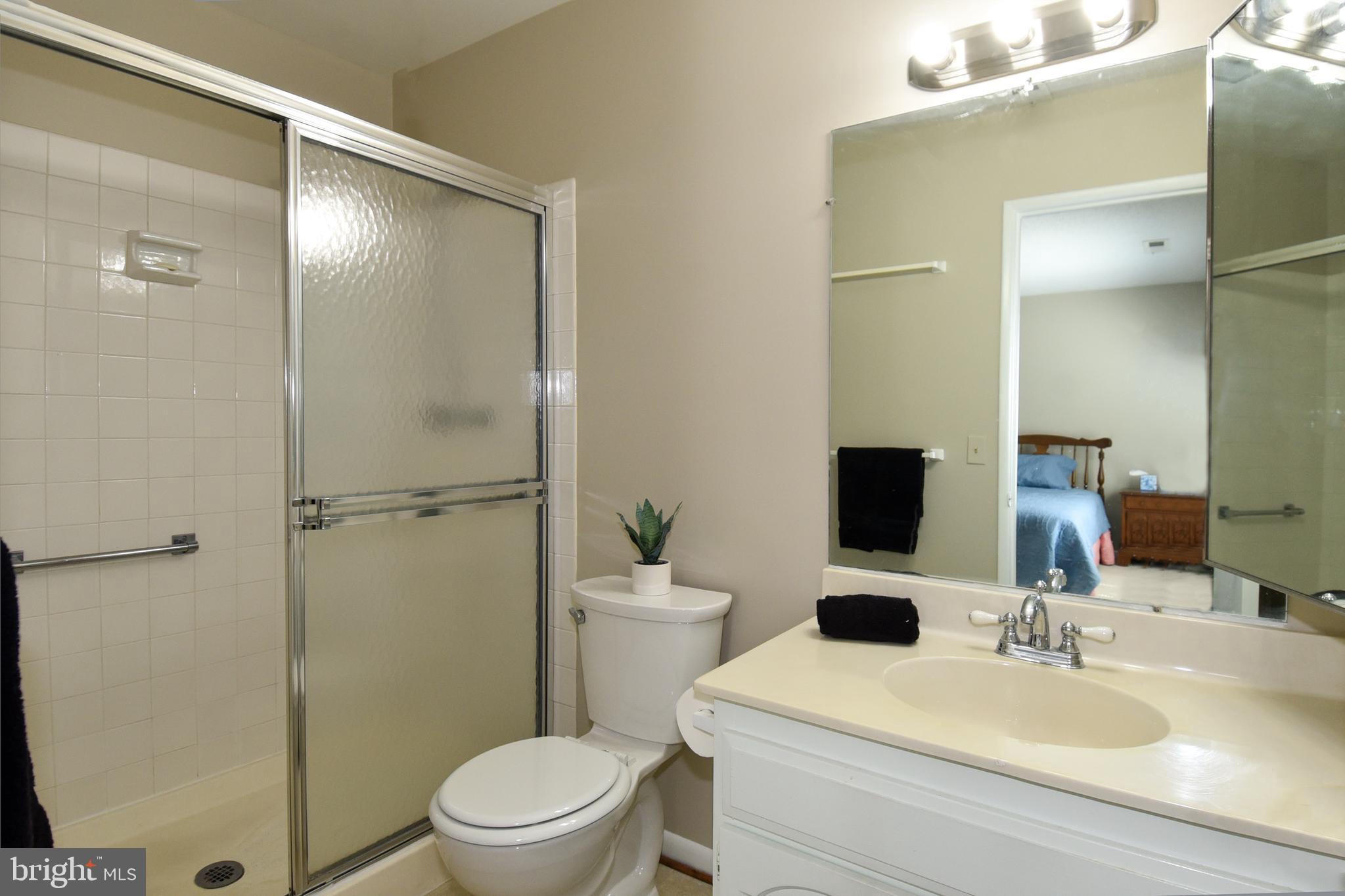 3603 Liverpool Place Unit: 17-A