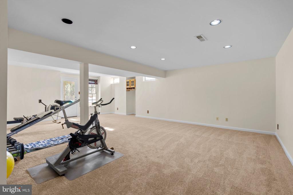 7603 Barkwood Ct