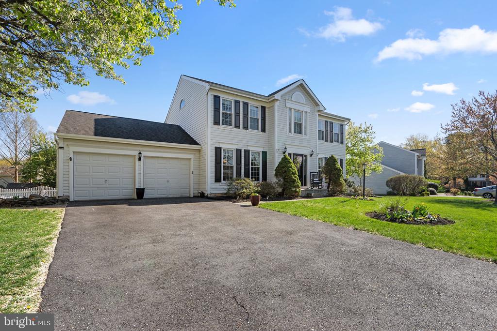 7603 Barkwood Ct