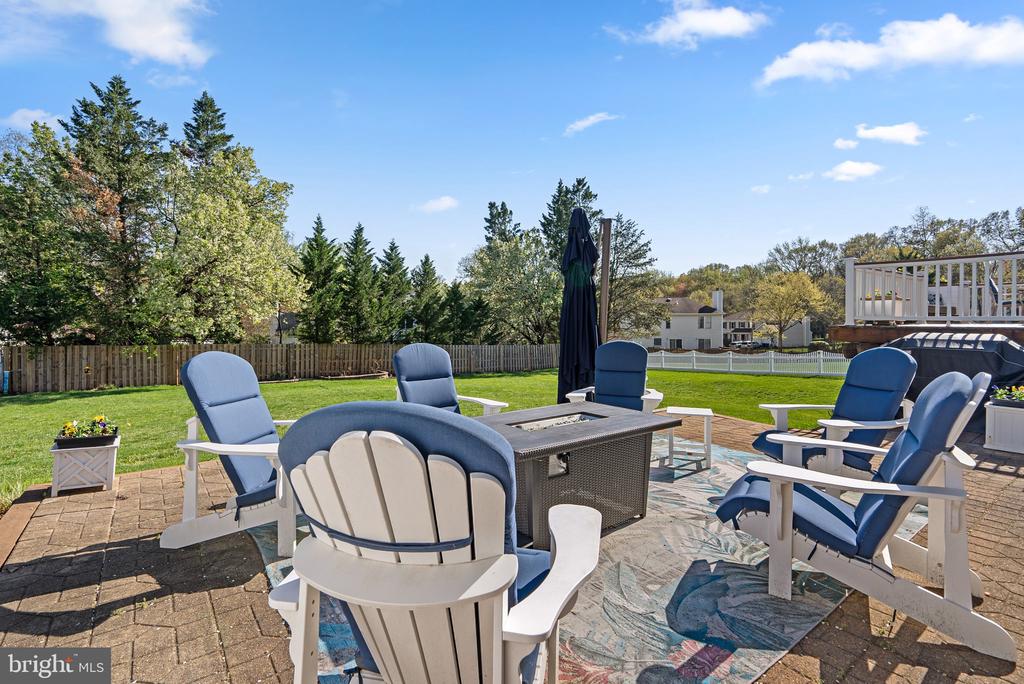 7603 Barkwood Ct