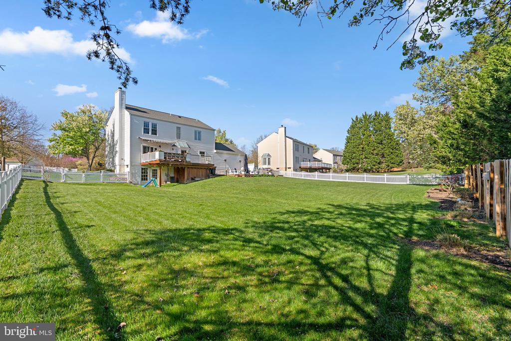 7603 Barkwood Ct