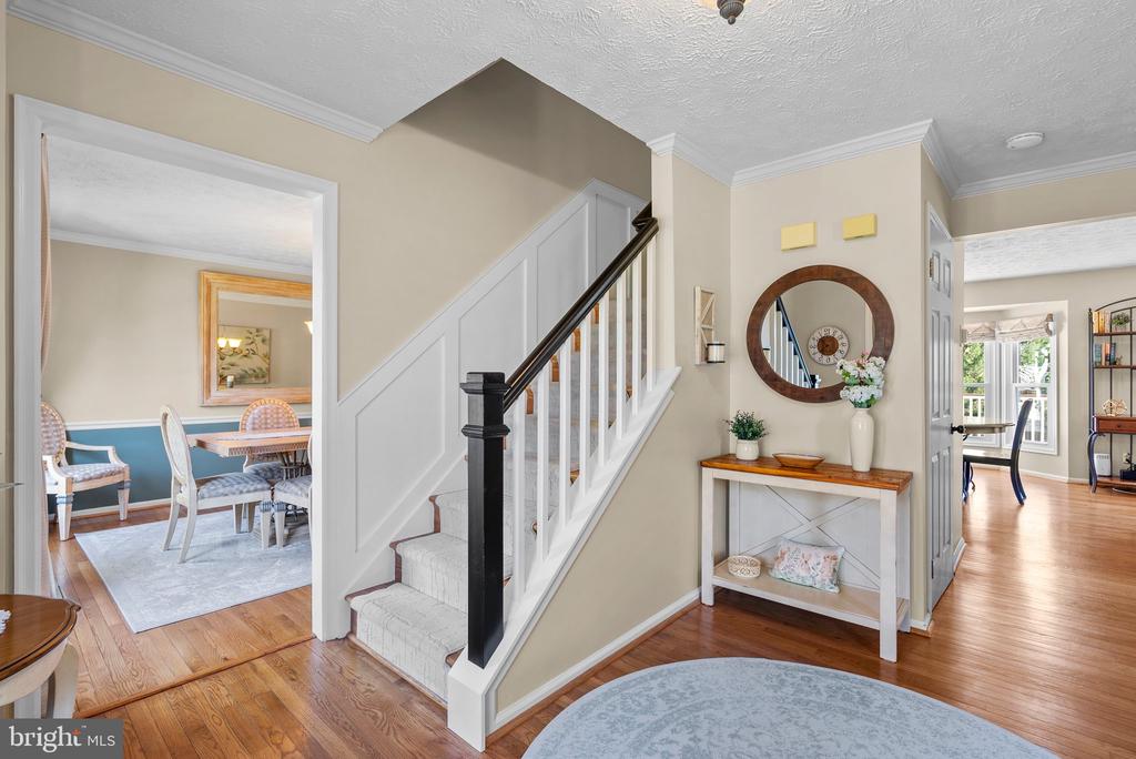7603 Barkwood Ct