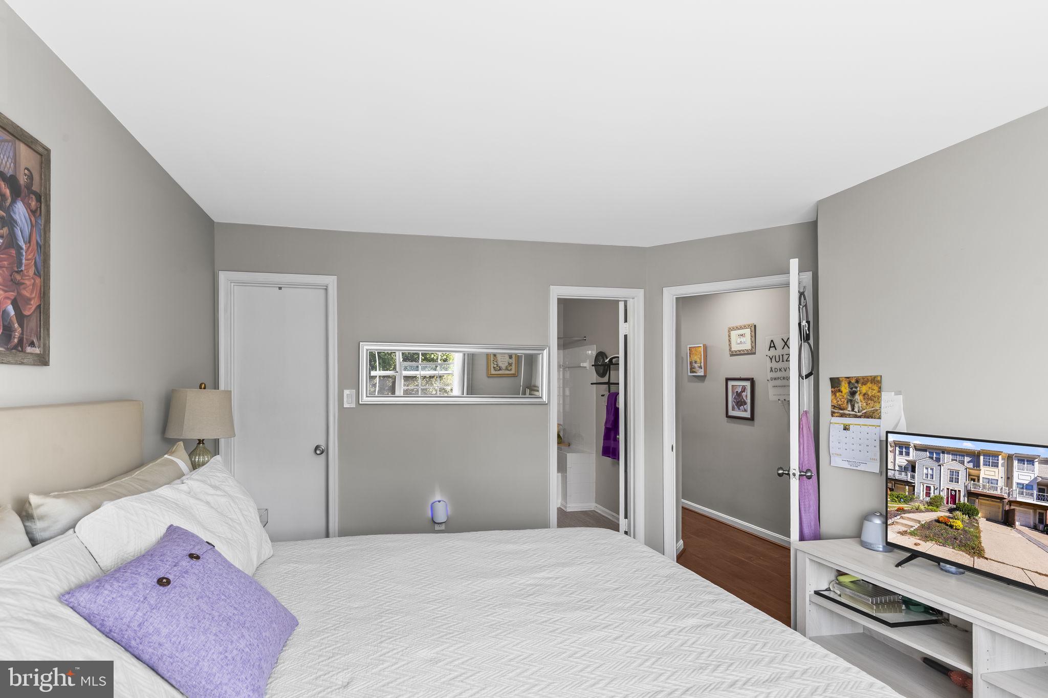 7914 CHAPEL COVE DRIVE