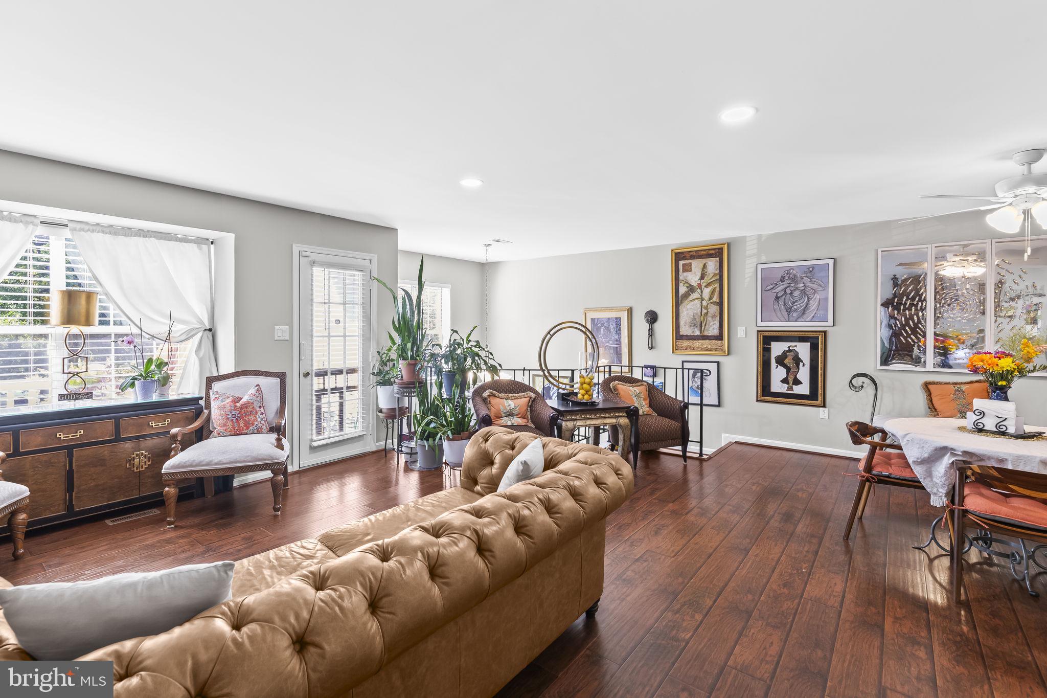 7914 CHAPEL COVE DRIVE