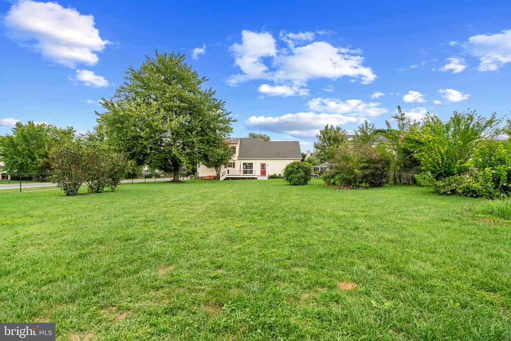 125 Sherris Way