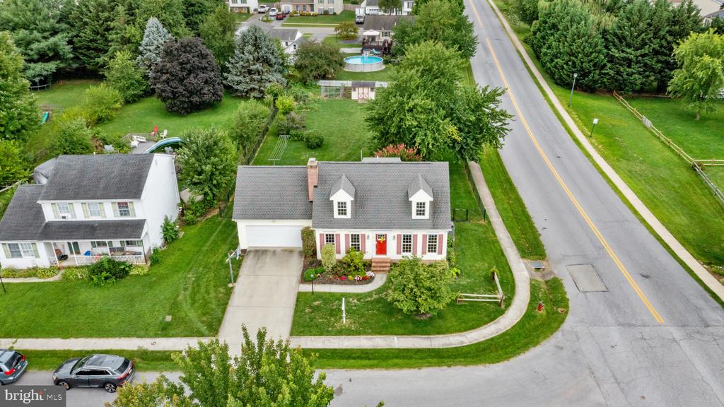 125 Sherris Way