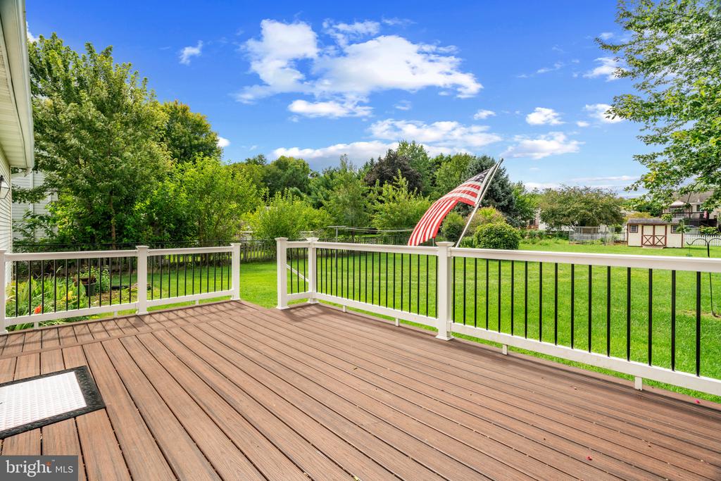 125 Sherris Way