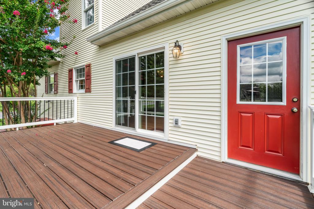 125 Sherris Way