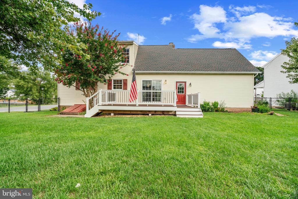 125 Sherris Way