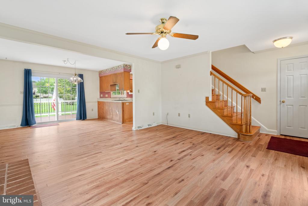 125 Sherris Way