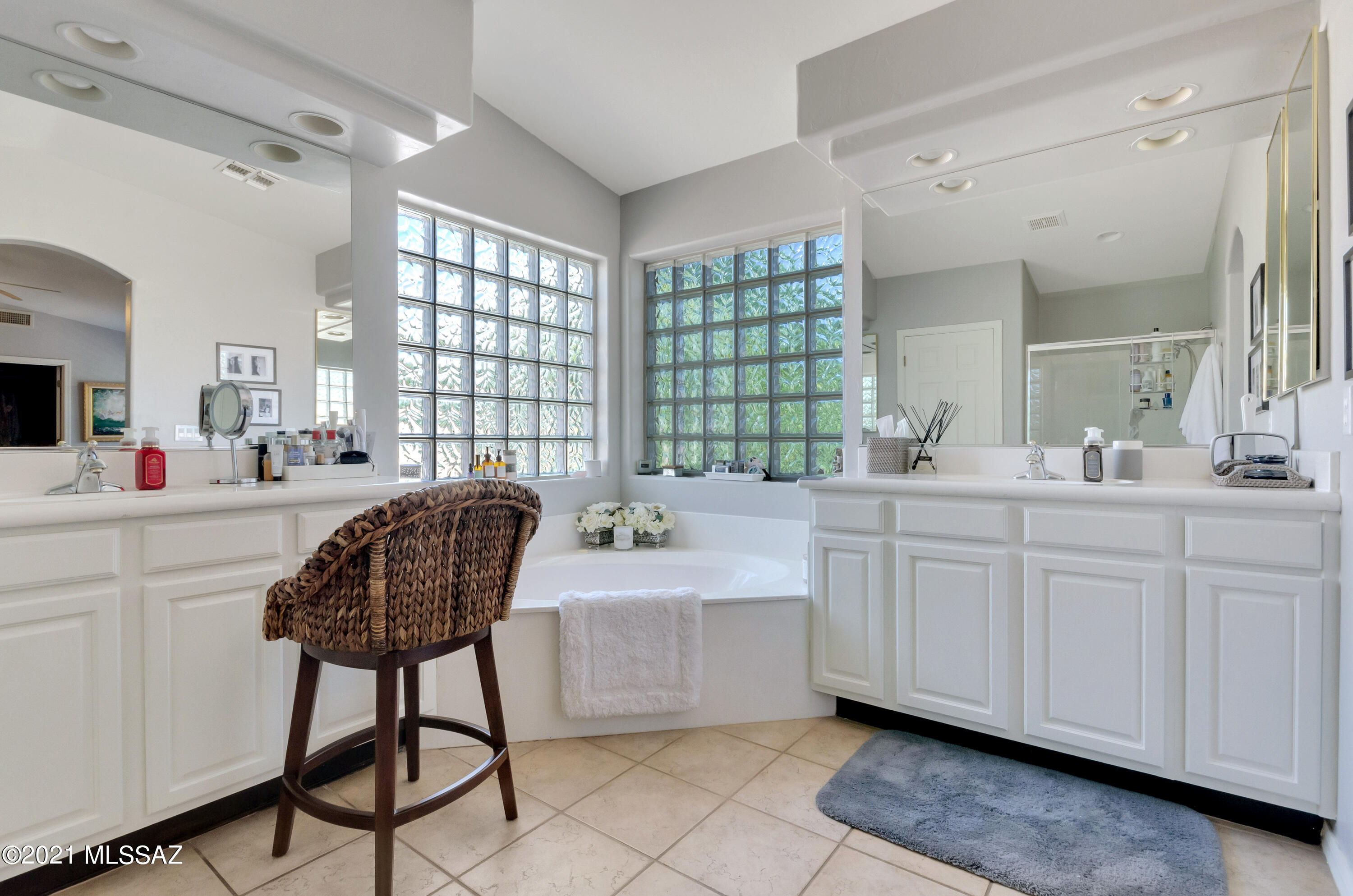 235 W Brinkley Springs Drive