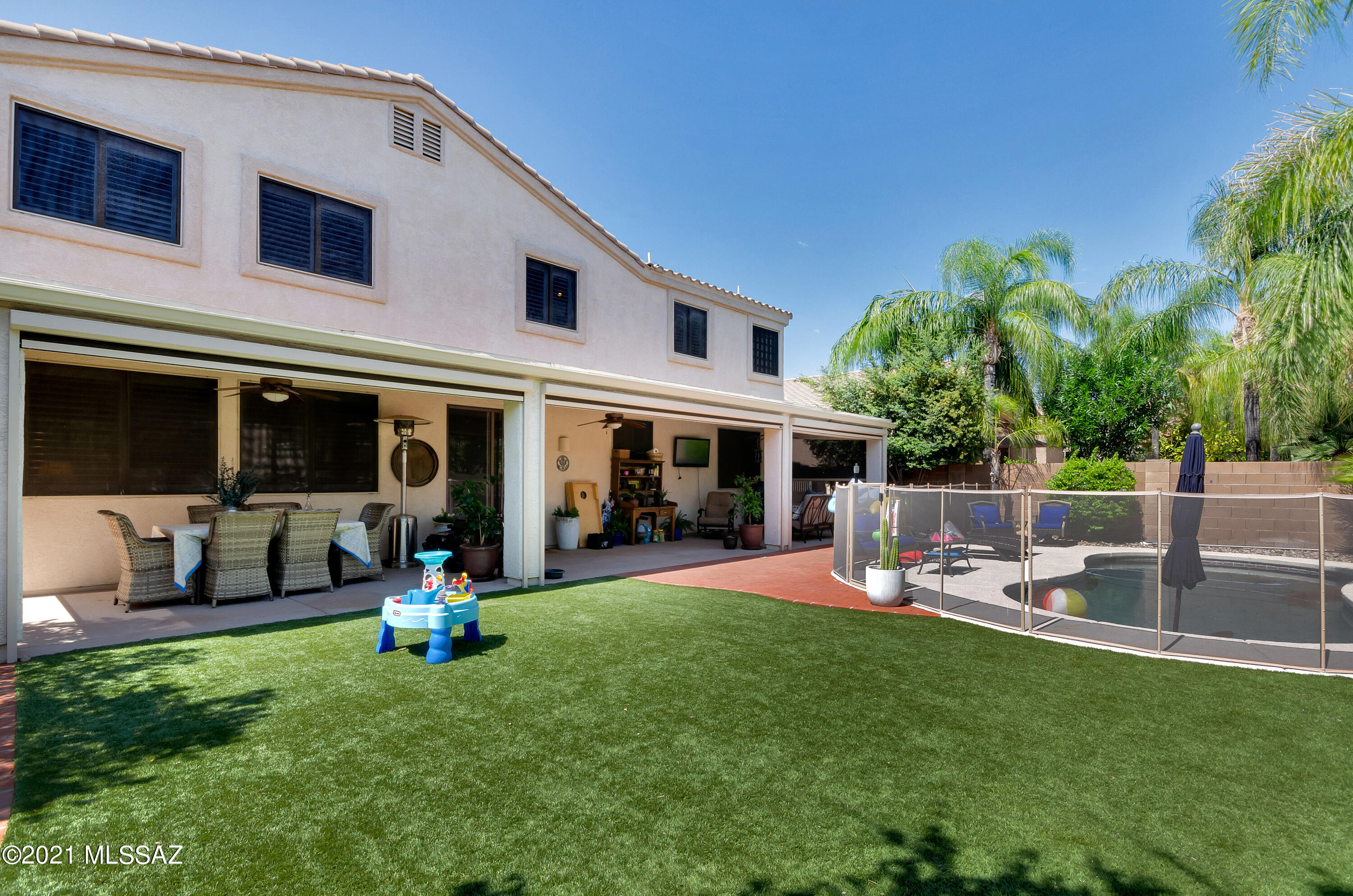 235 W Brinkley Springs Drive