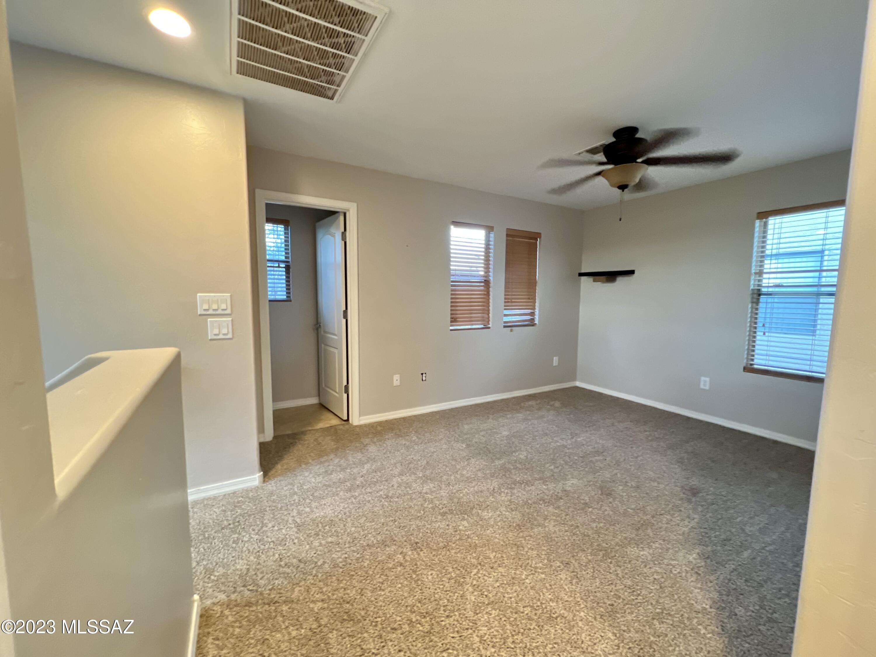 6928 S Ladys Thumb Lane