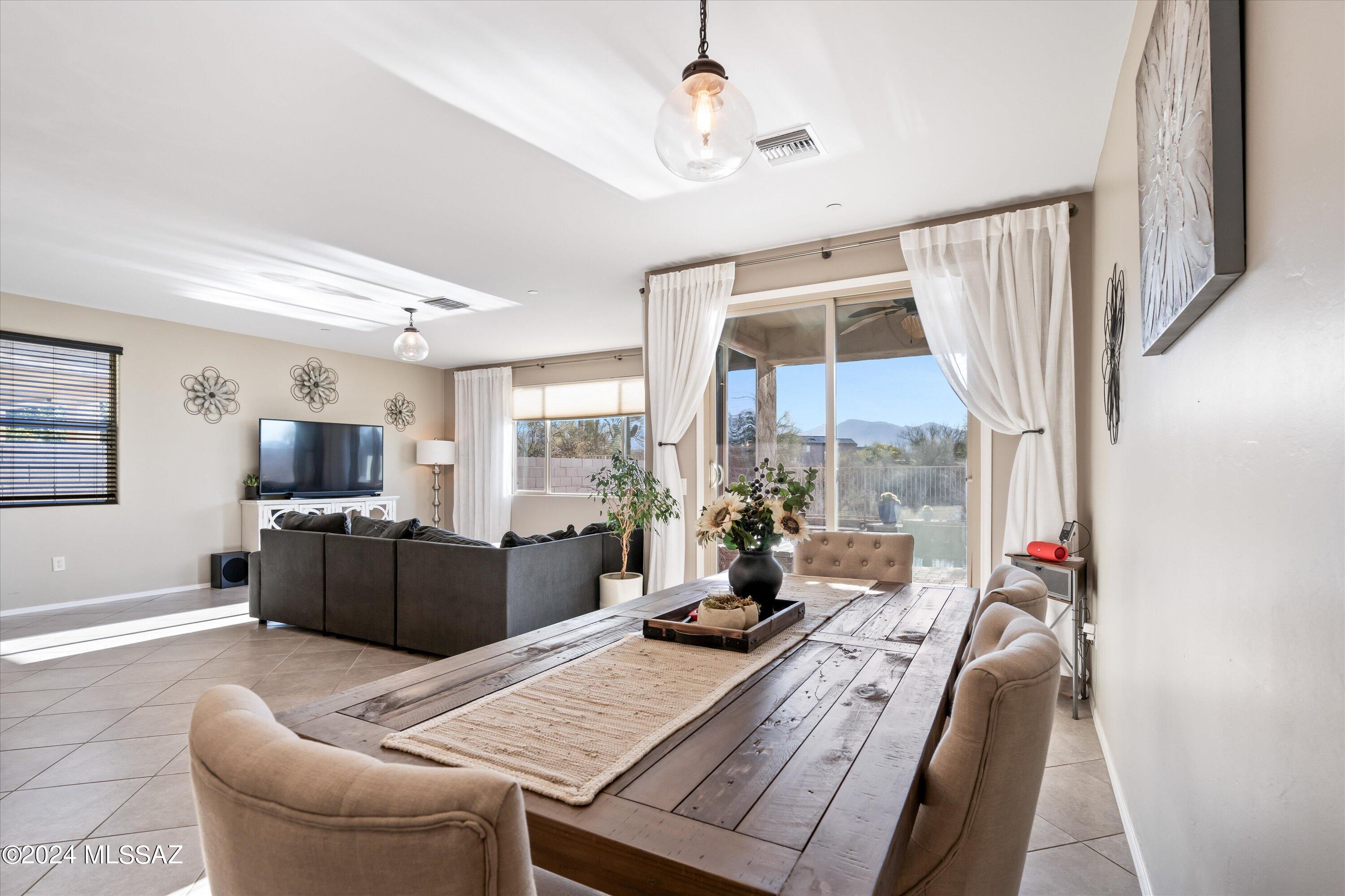 12442 N Summer Wind Drive