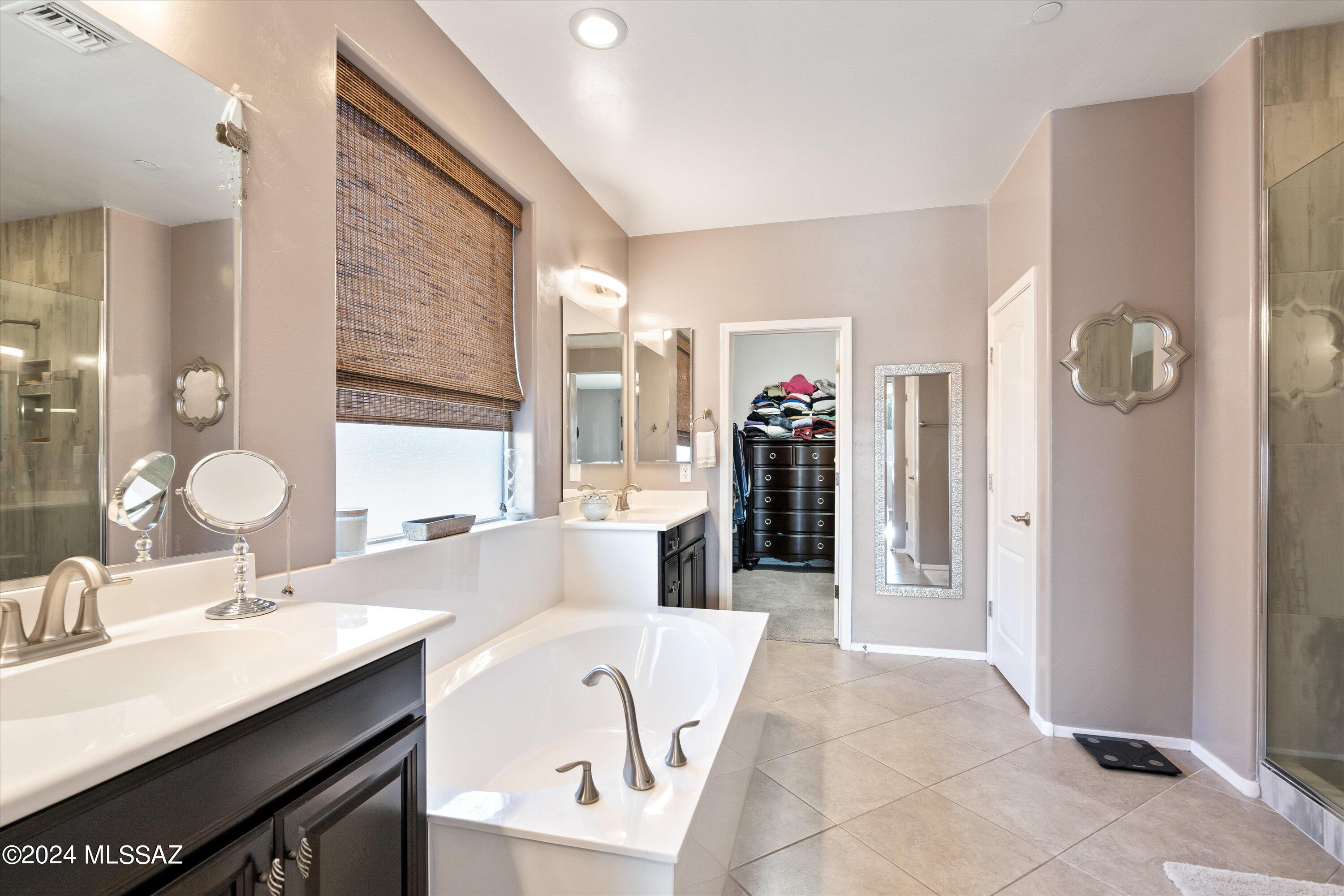 12442 N Summer Wind Drive