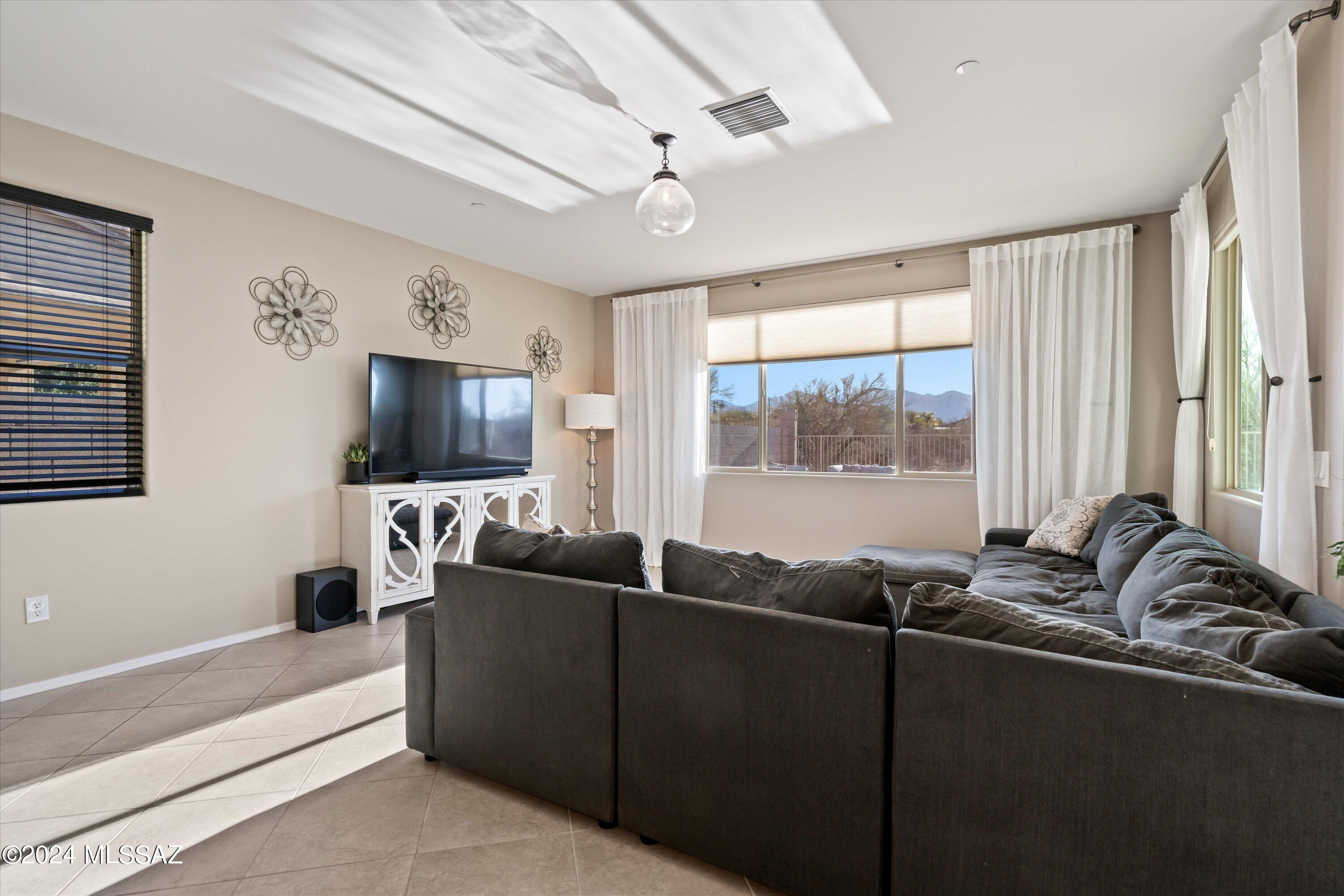 12442 N Summer Wind Drive