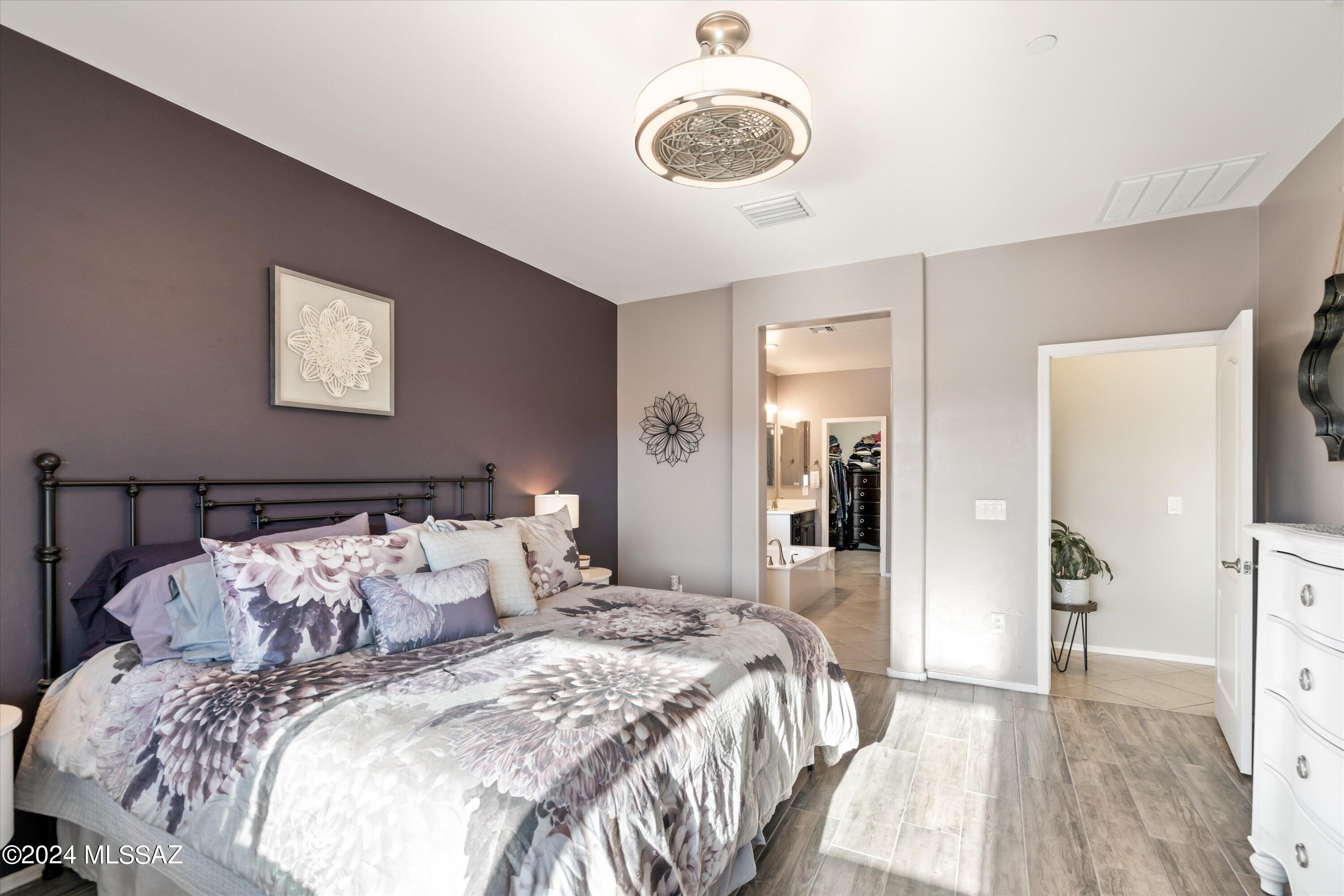 12442 N Summer Wind Drive