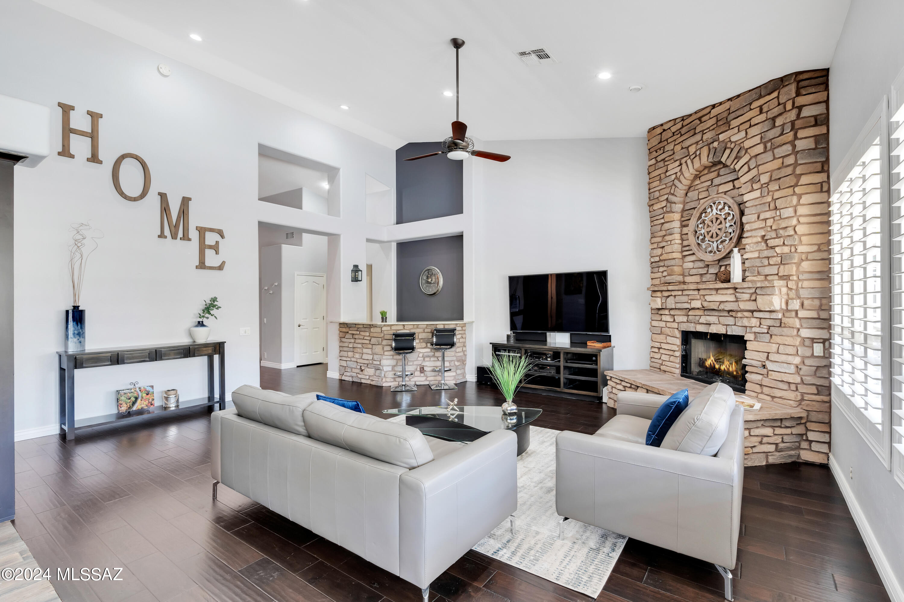 217 W Milbrae Springs Drive