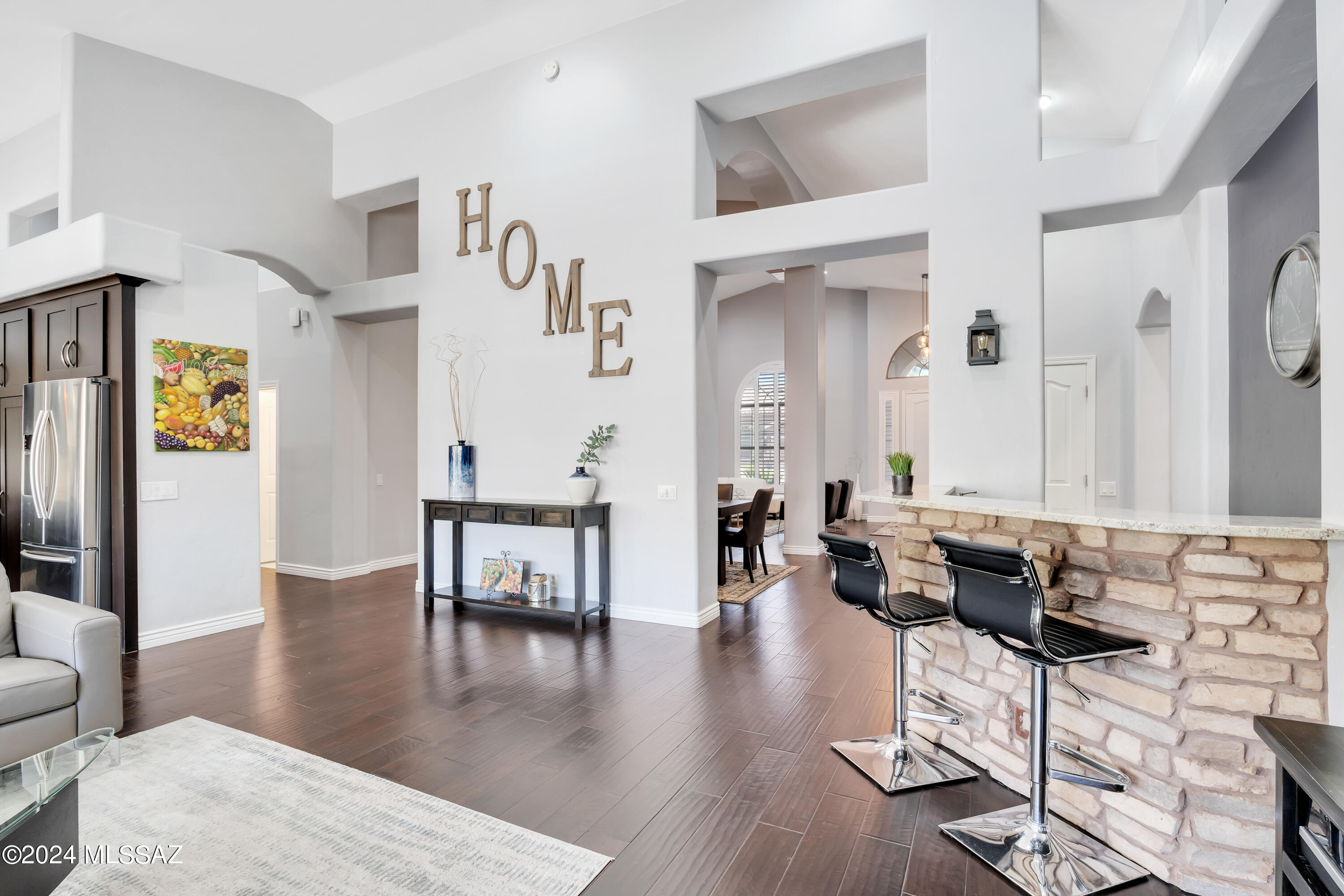 217 W Milbrae Springs Drive