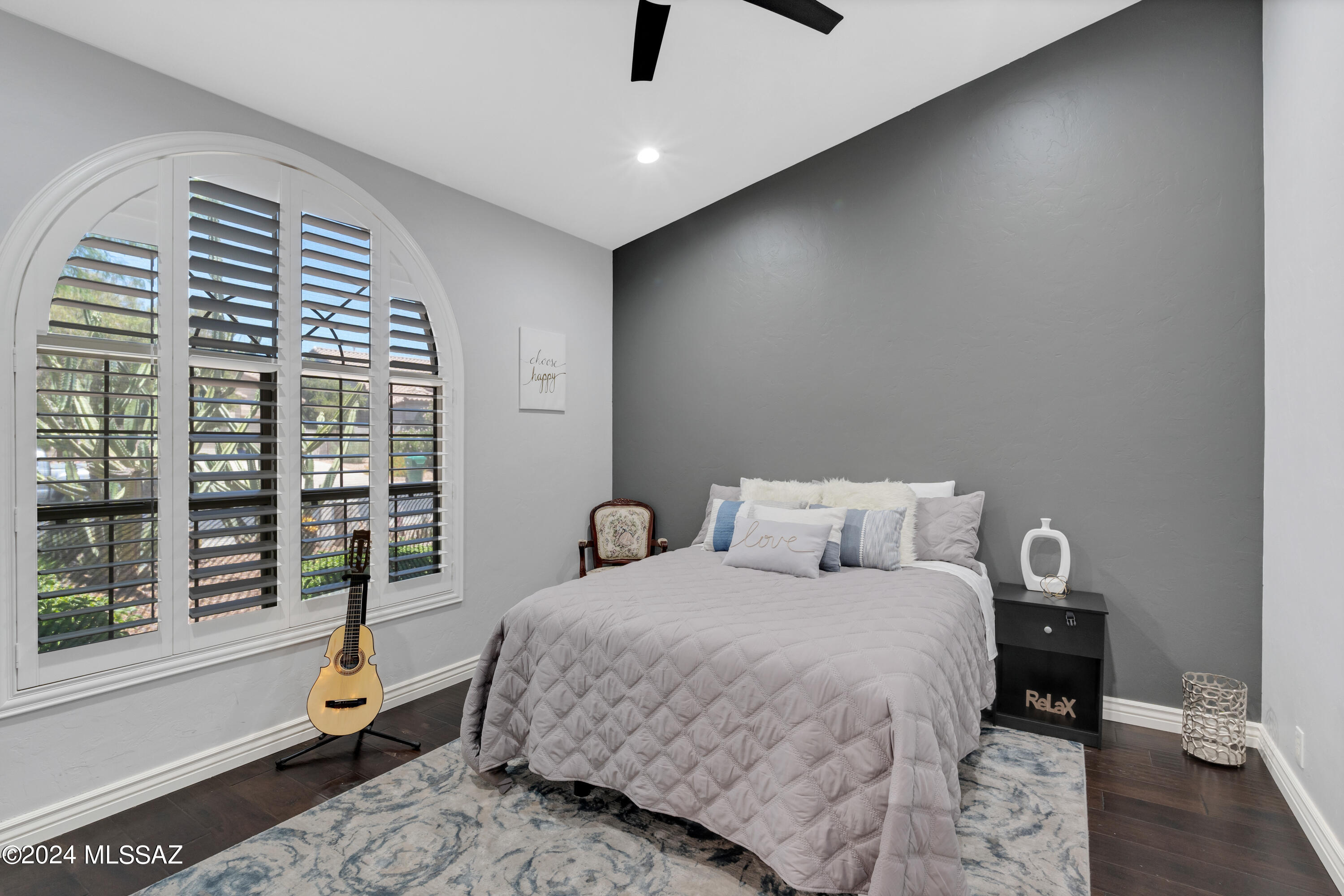 217 W Milbrae Springs Drive