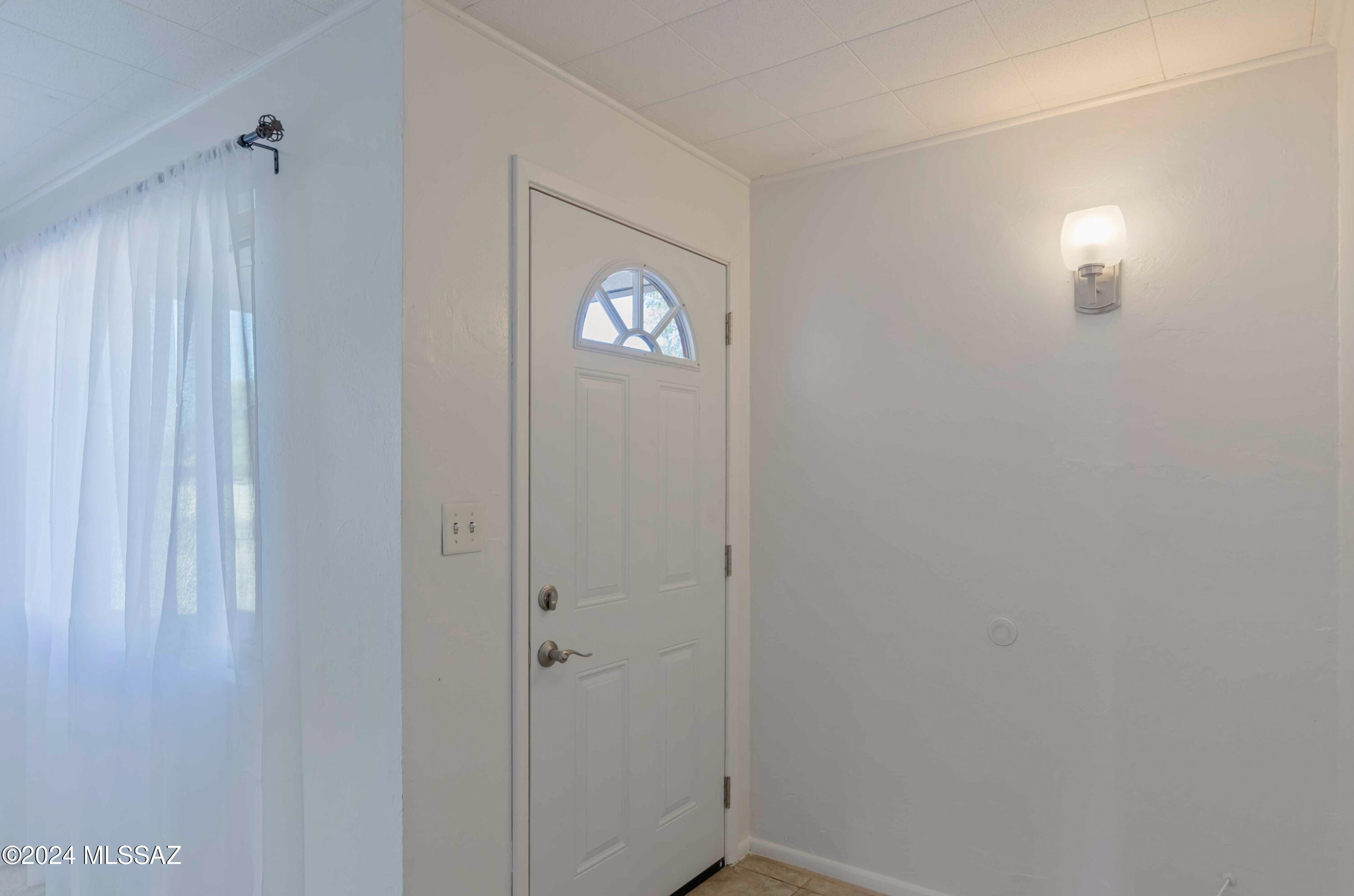 2626 E Towner Street