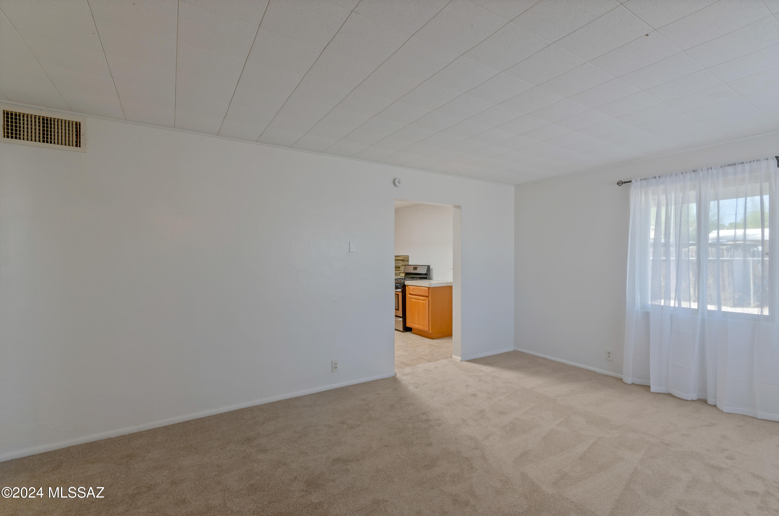 2626 E Towner Street