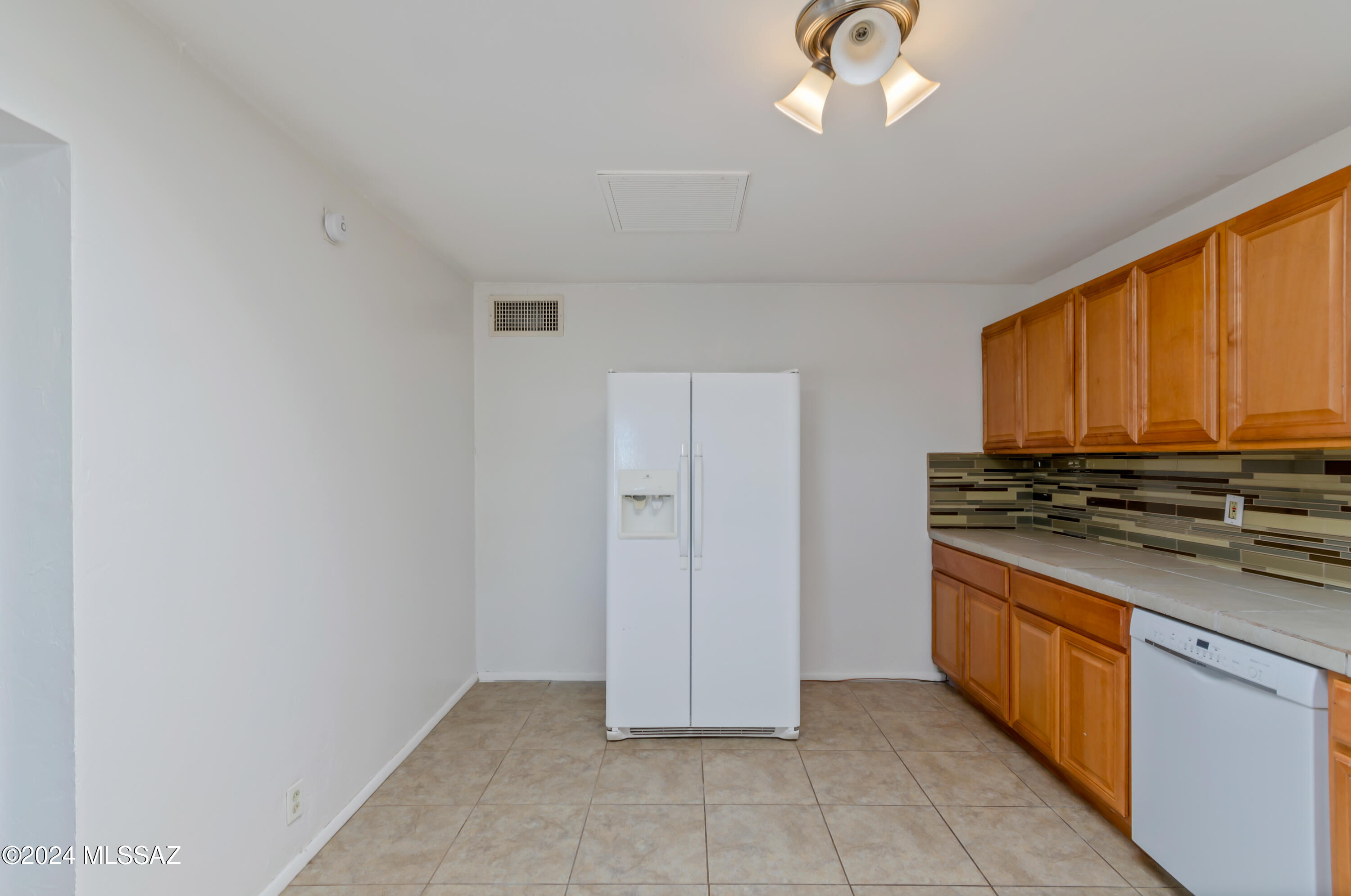 2626 E Towner Street