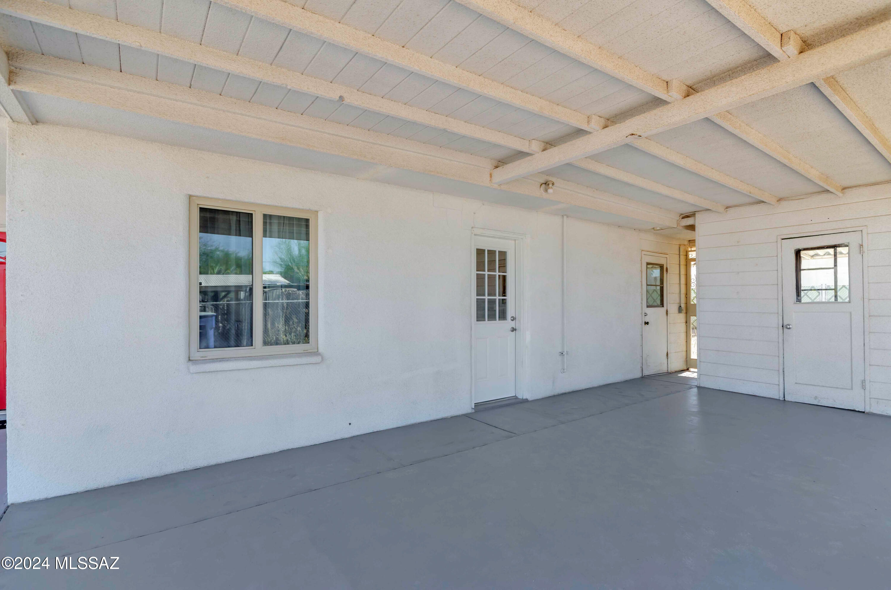 2626 E Towner Street