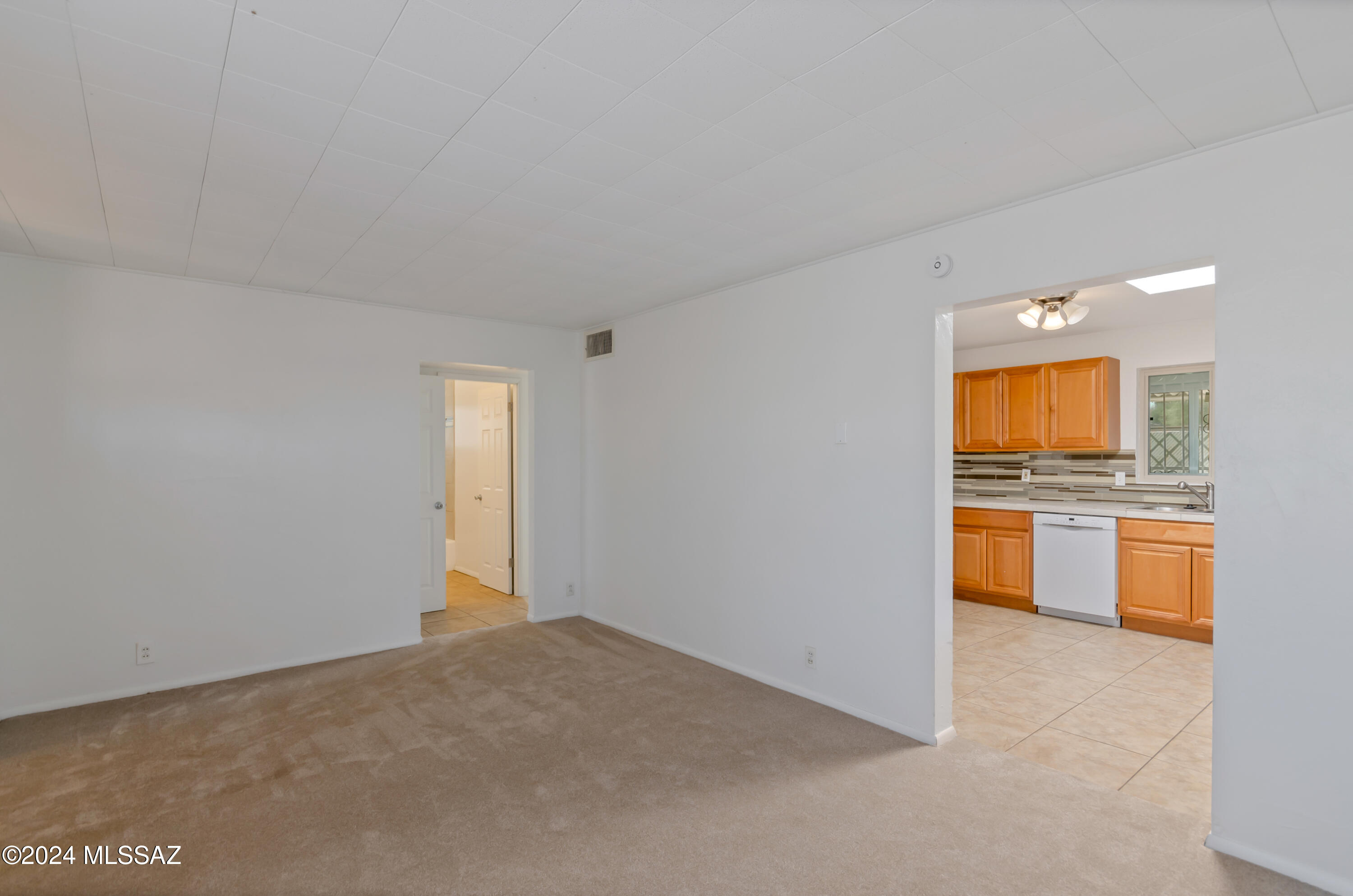 2626 E Towner Street