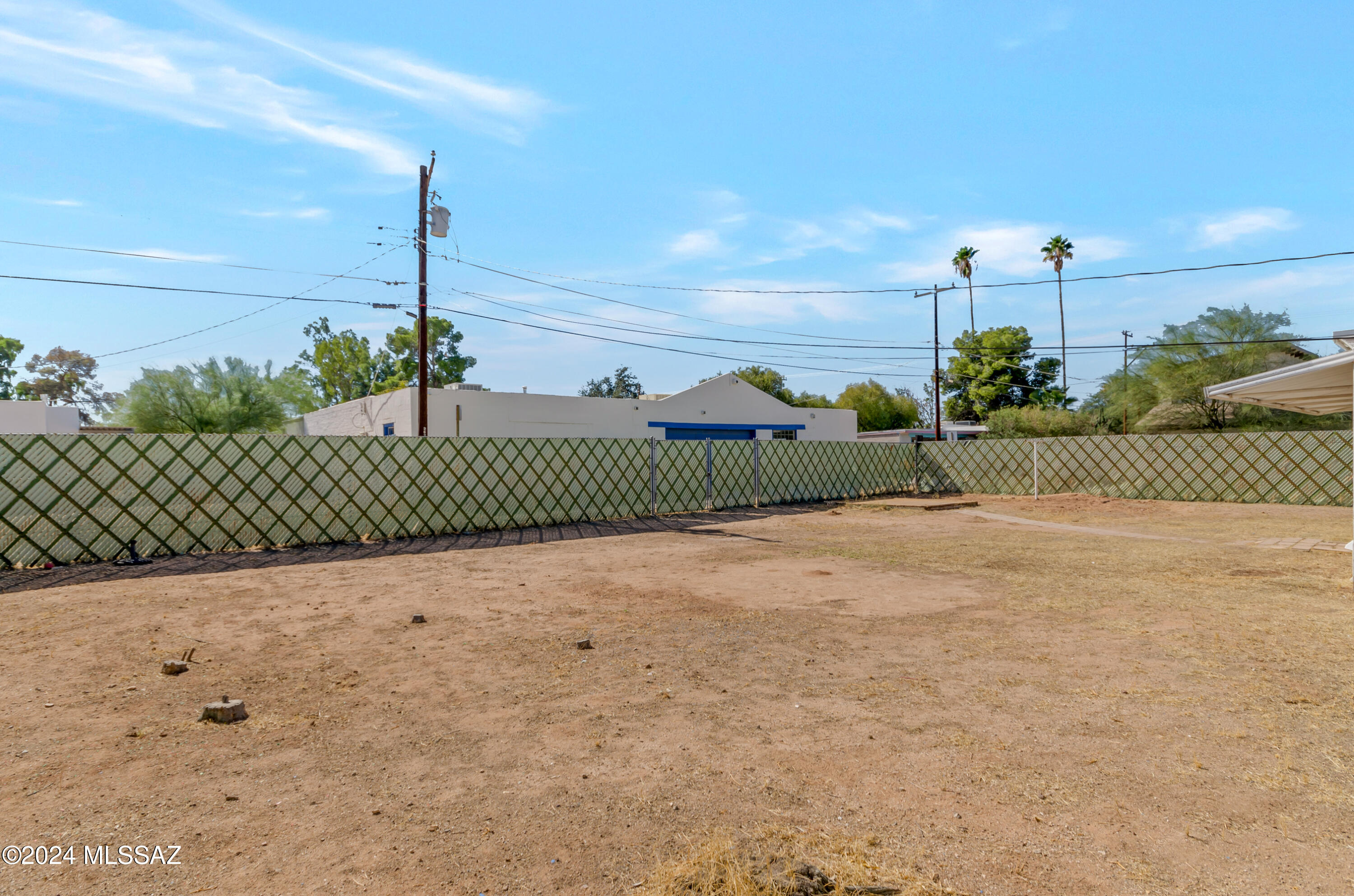 2626 E Towner Street