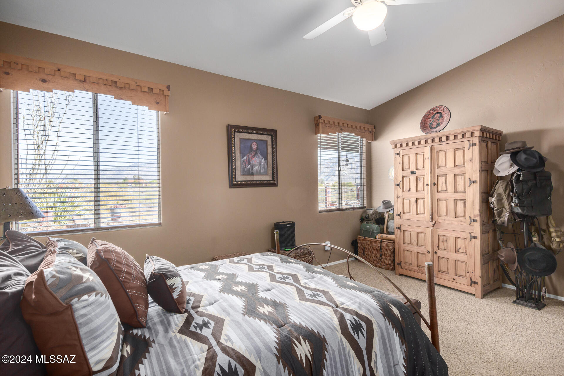 11890 N Crescendo Drive