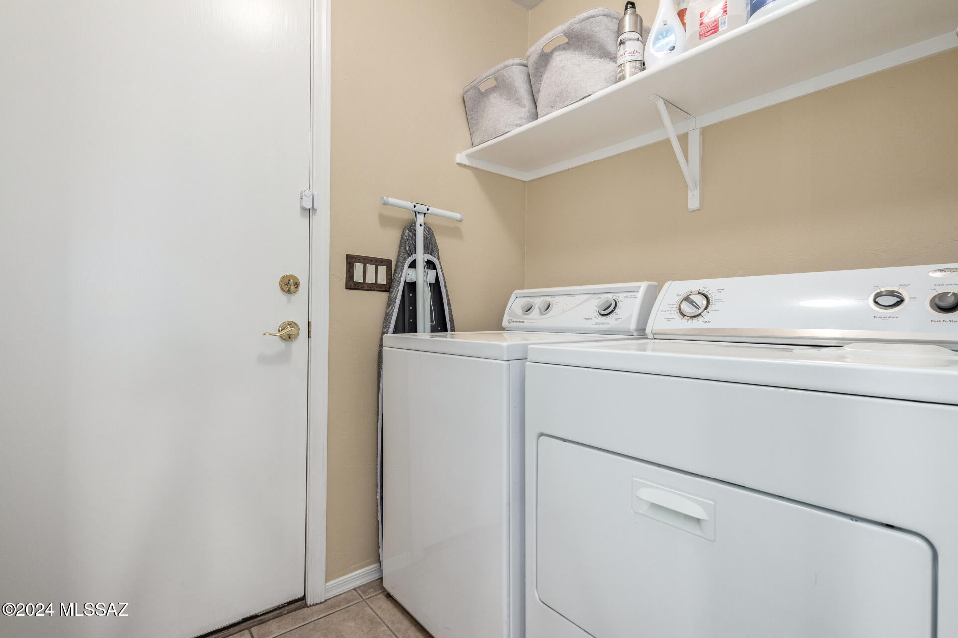 11890 N Crescendo Drive