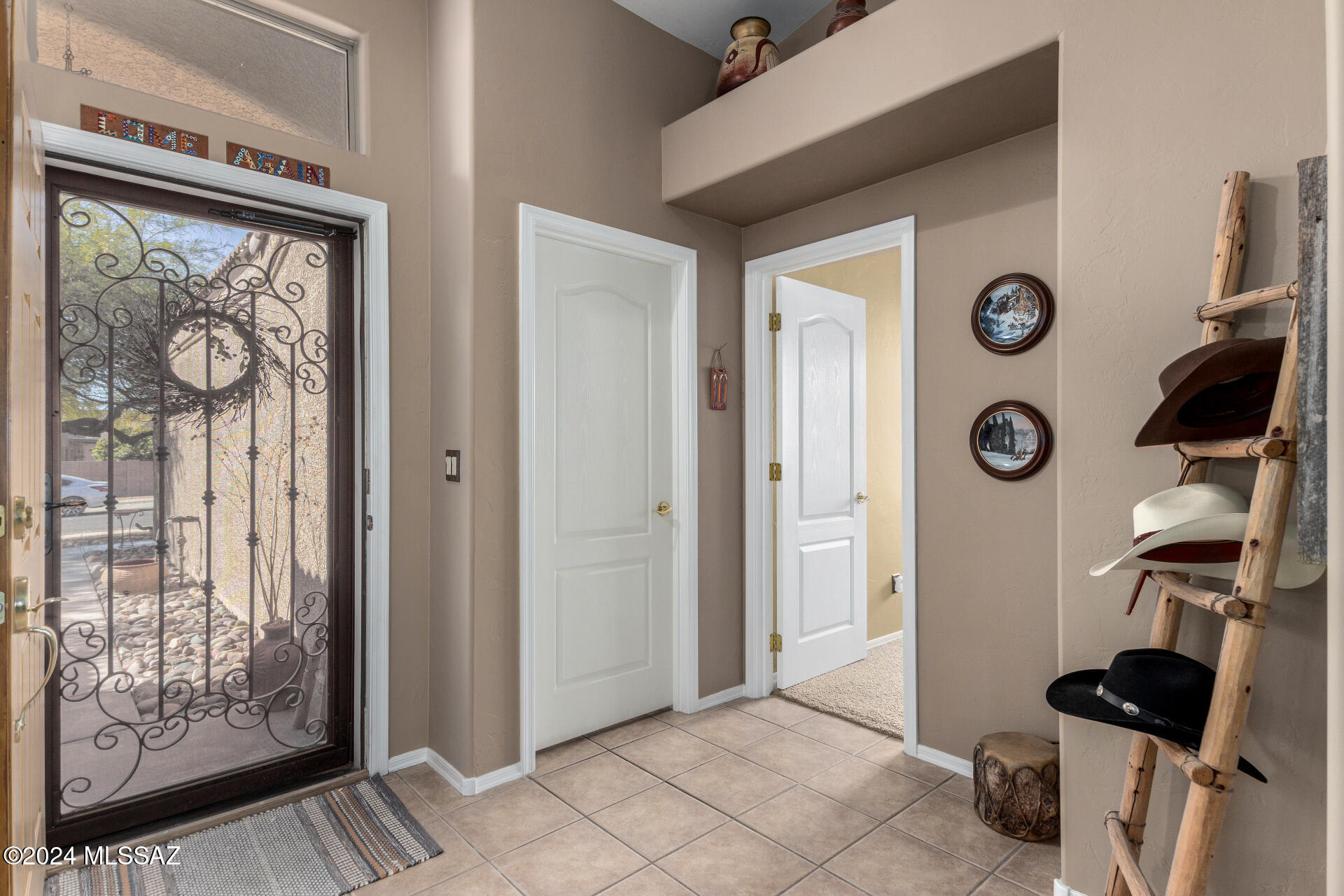 11890 N Crescendo Drive