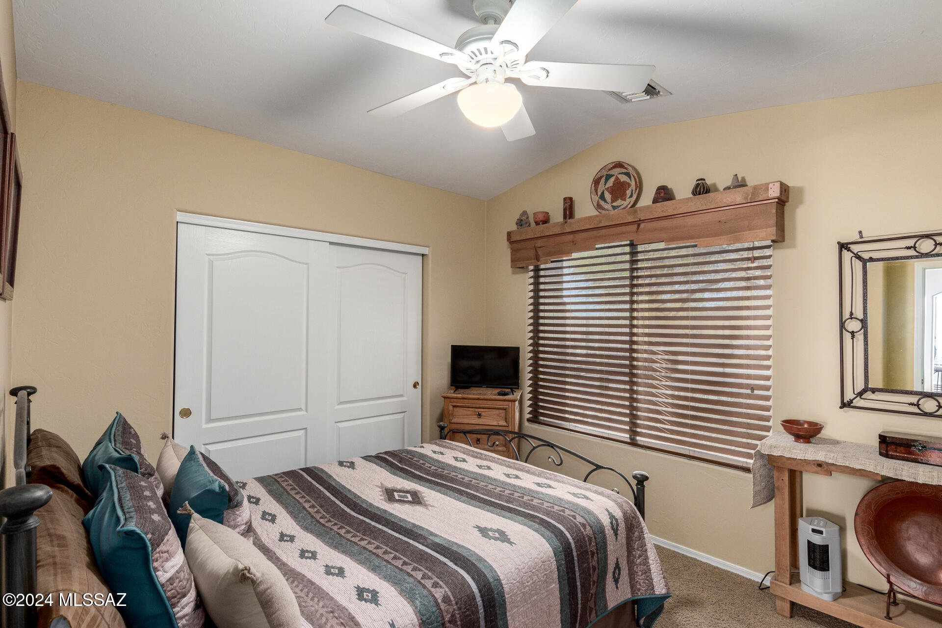 11890 N Crescendo Drive