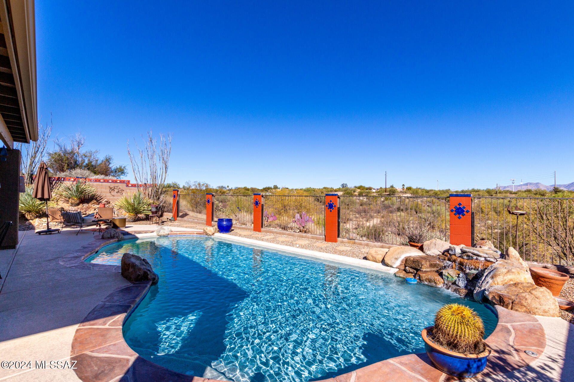 11890 N Crescendo Drive