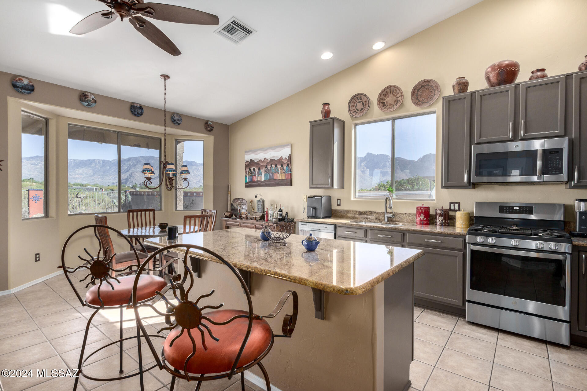 11890 N Crescendo Drive