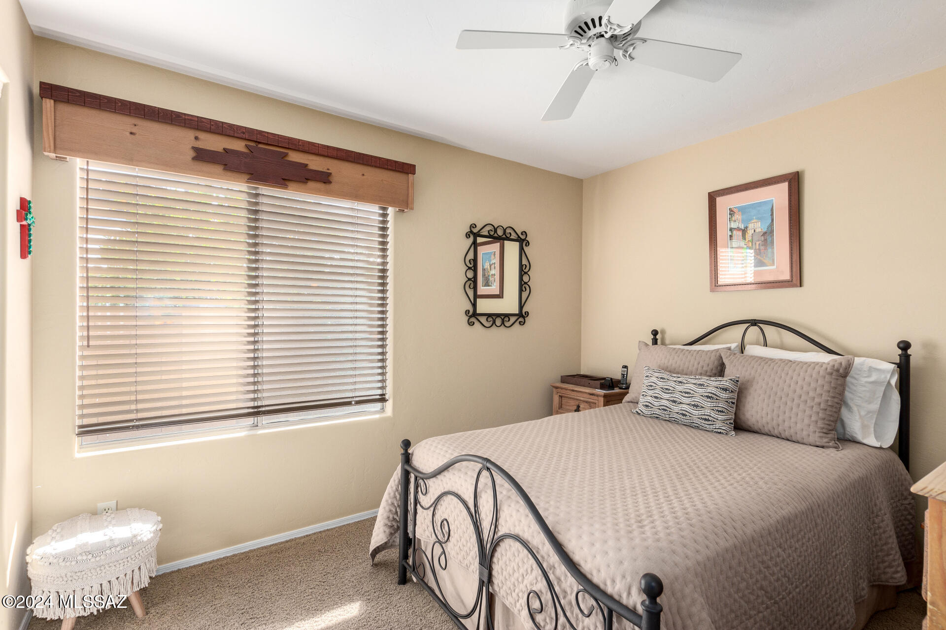 11890 N Crescendo Drive