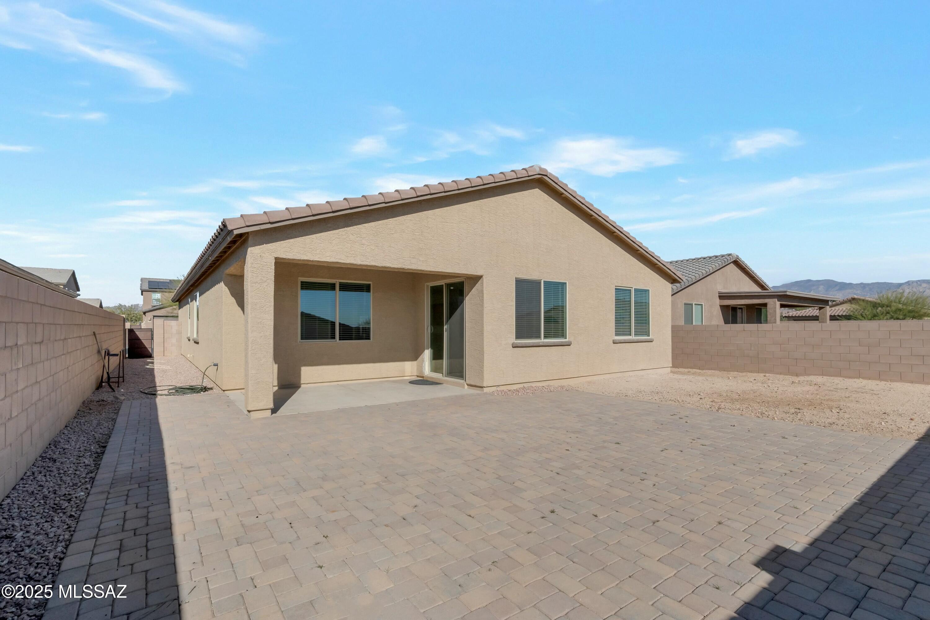 2985 W Chalfont Drive