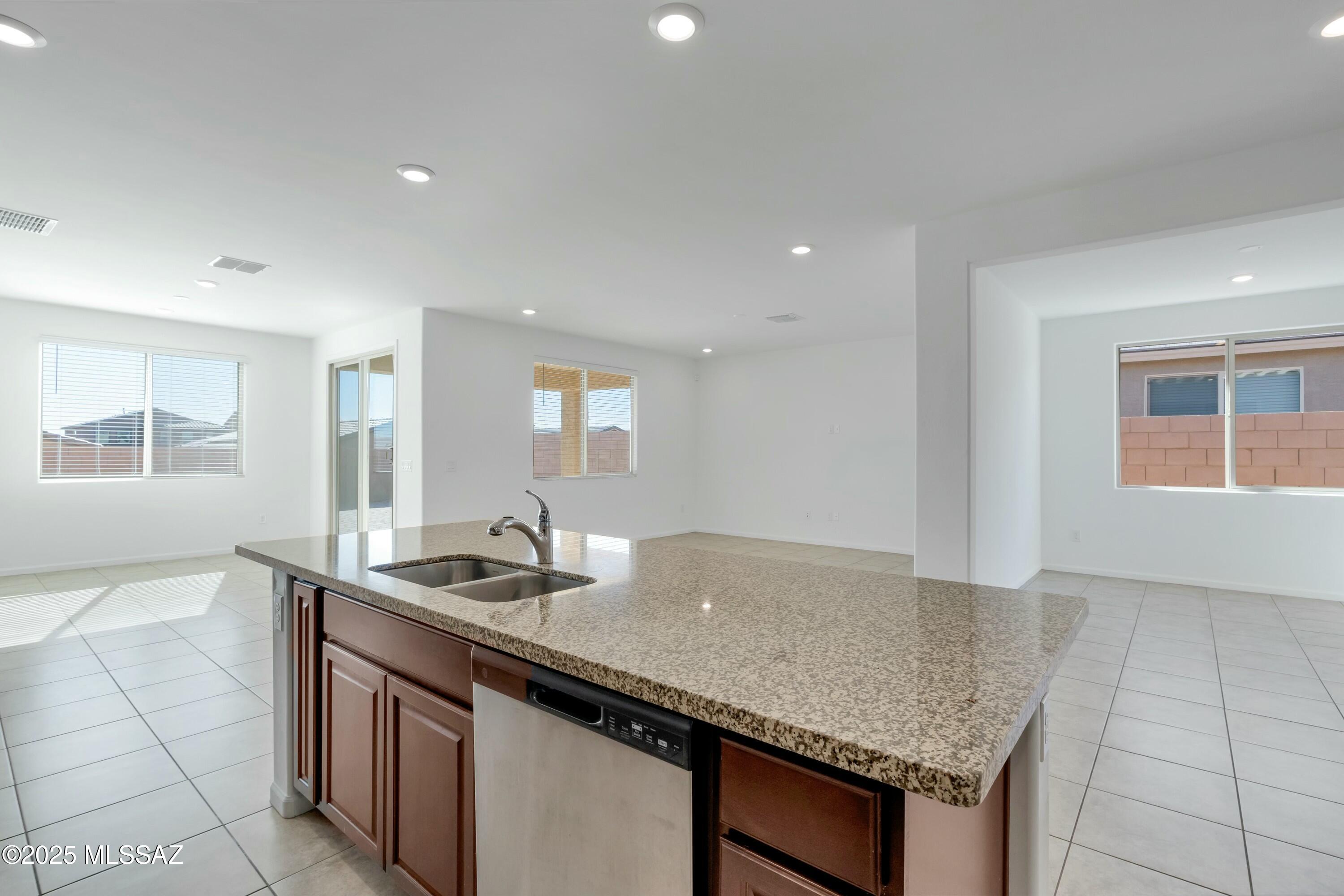 2985 W Chalfont Drive