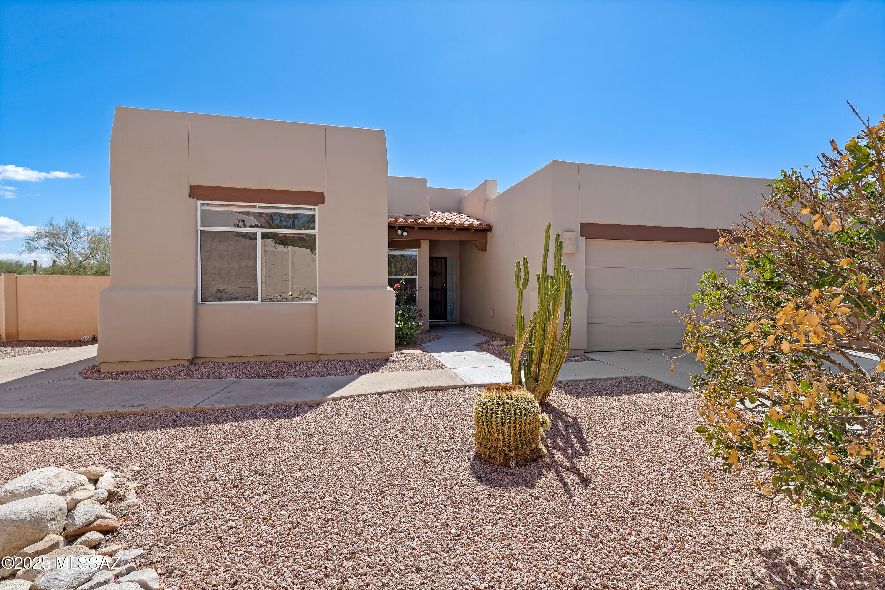 596 E Wine Plum Drive