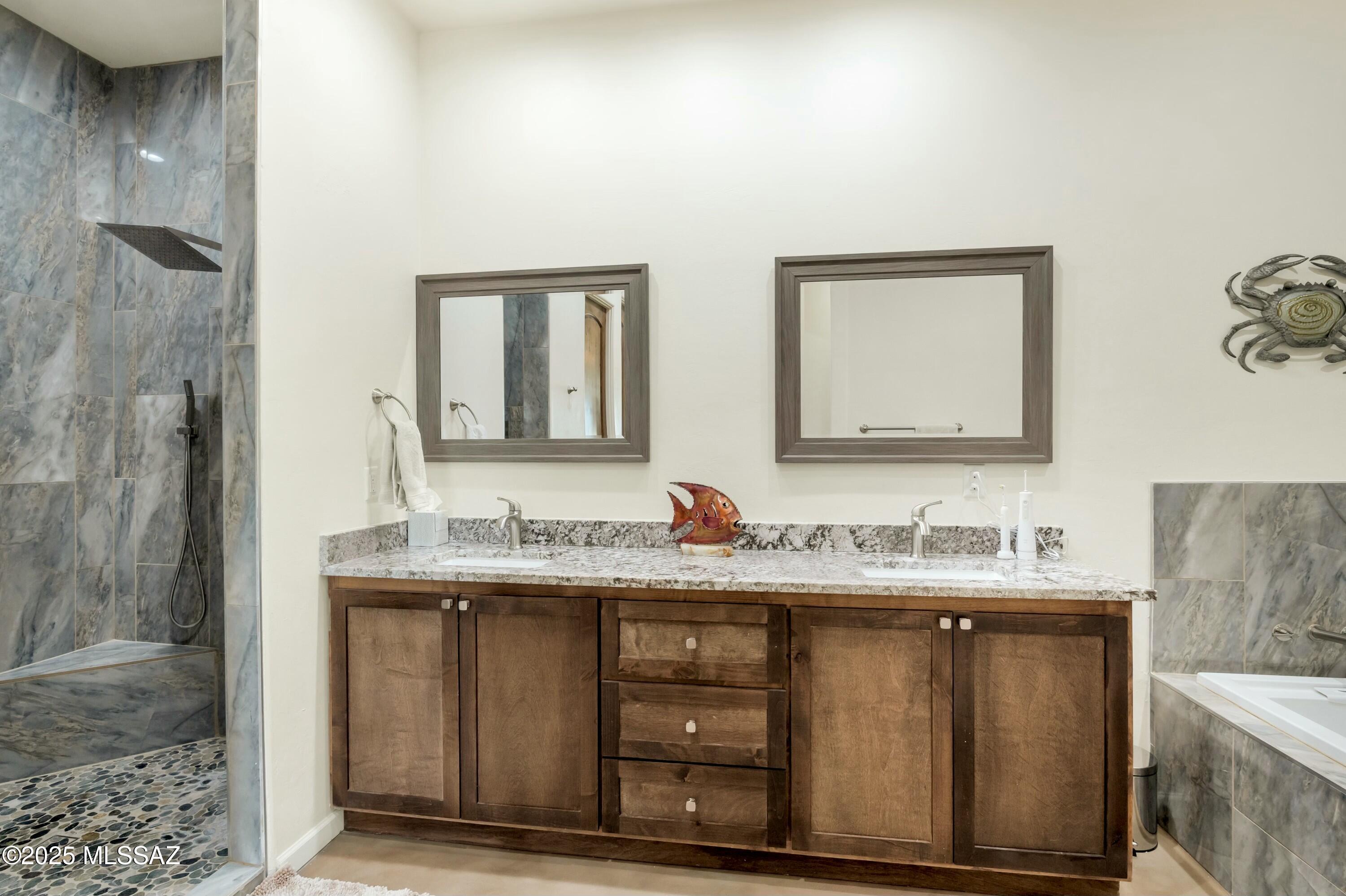 13603 E Garigans Gulch