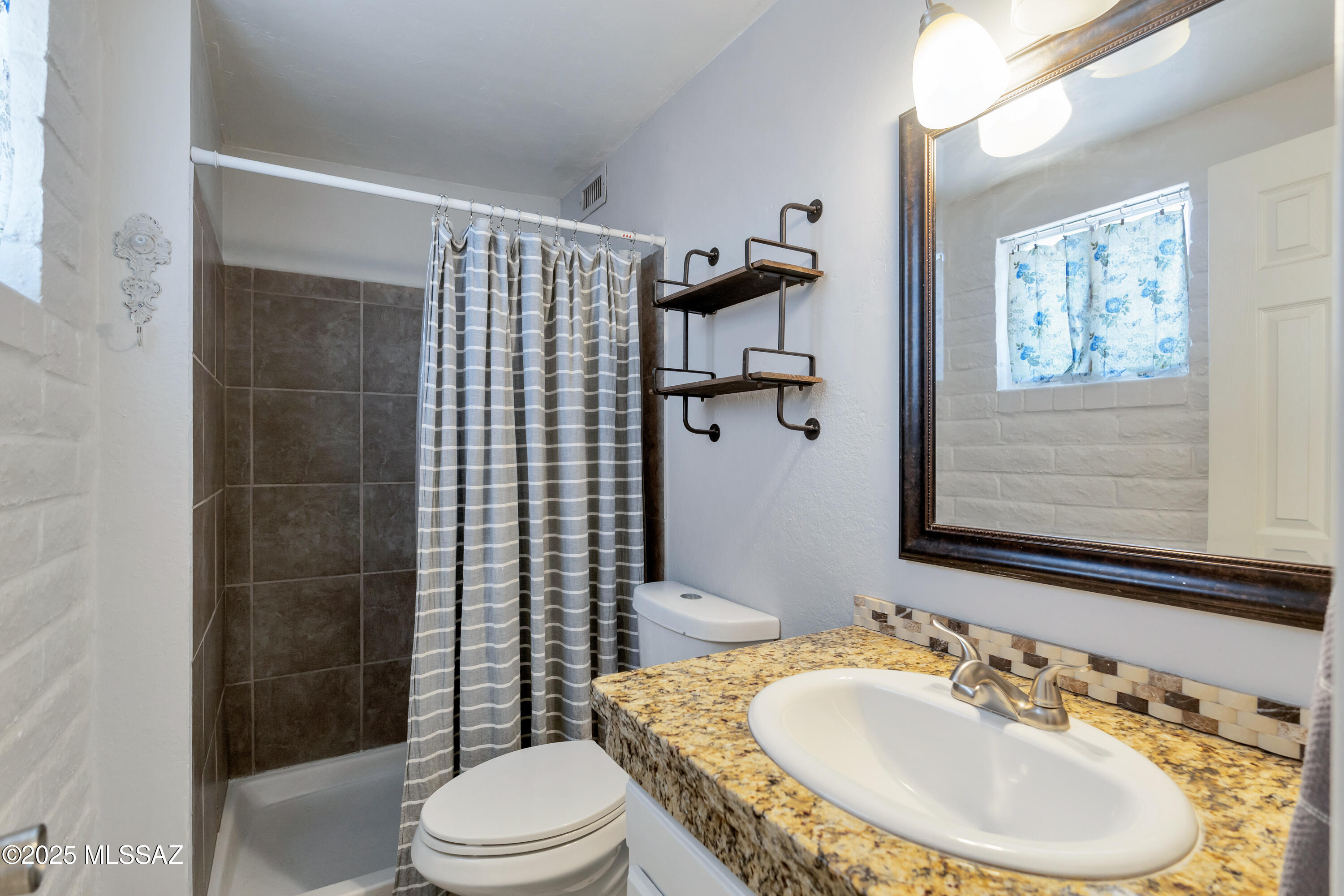 4685 S Martin Avenue