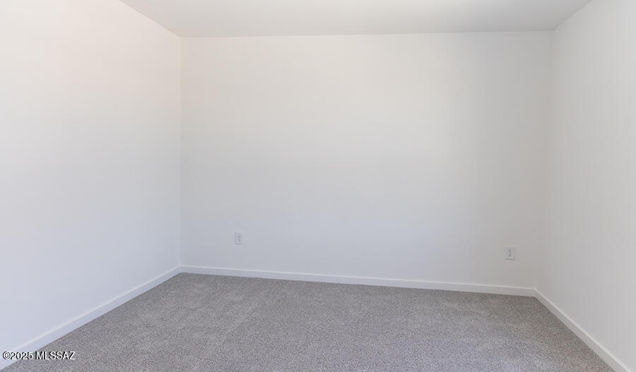 765 W Calle Las Varitas