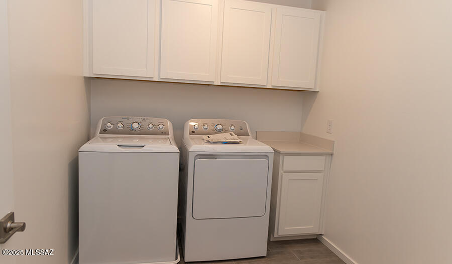 765 W Calle Las Varitas