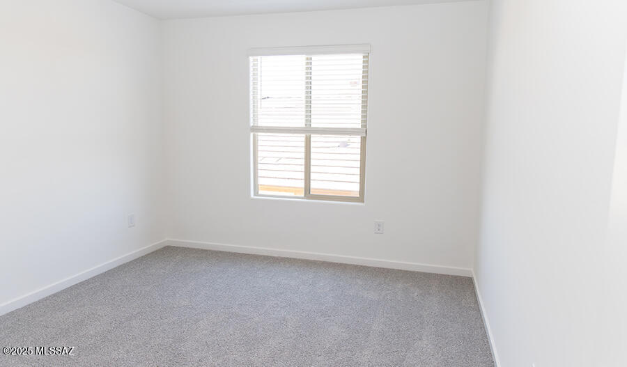 765 W Calle Las Varitas