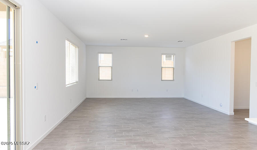 765 W Calle Las Varitas