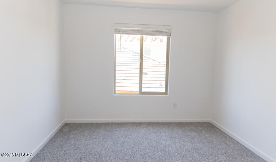 765 W Calle Las Varitas